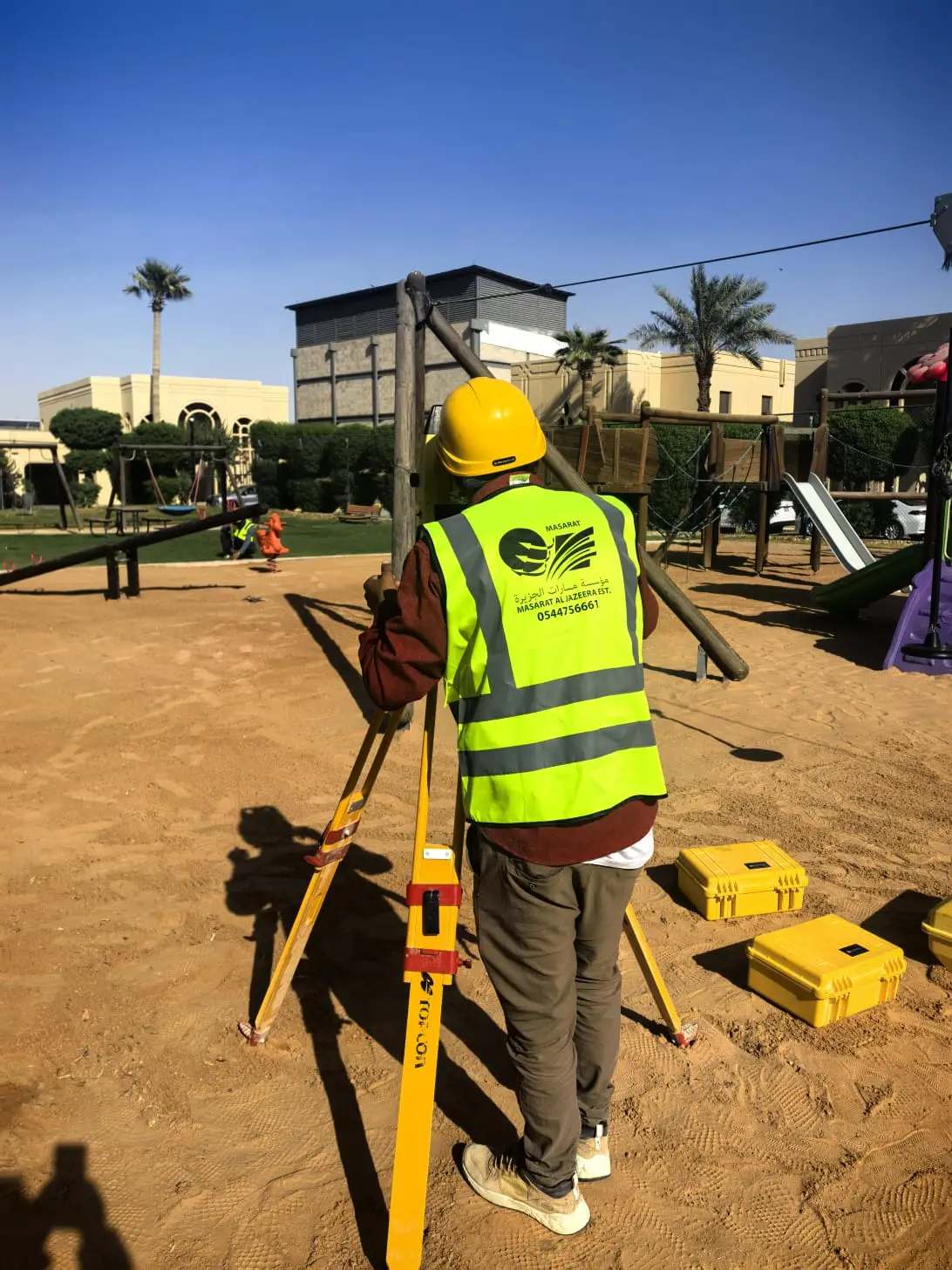مشروع مظلة كبيرة بالشد الانشائي مجمع اشبيليا السكني 2024